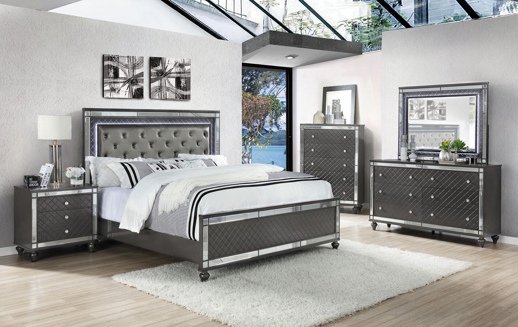 CM1670 Refino affordable bedroom set with King or Queen bed